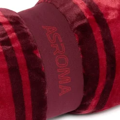 Cheap Plaid , Red Bedroom